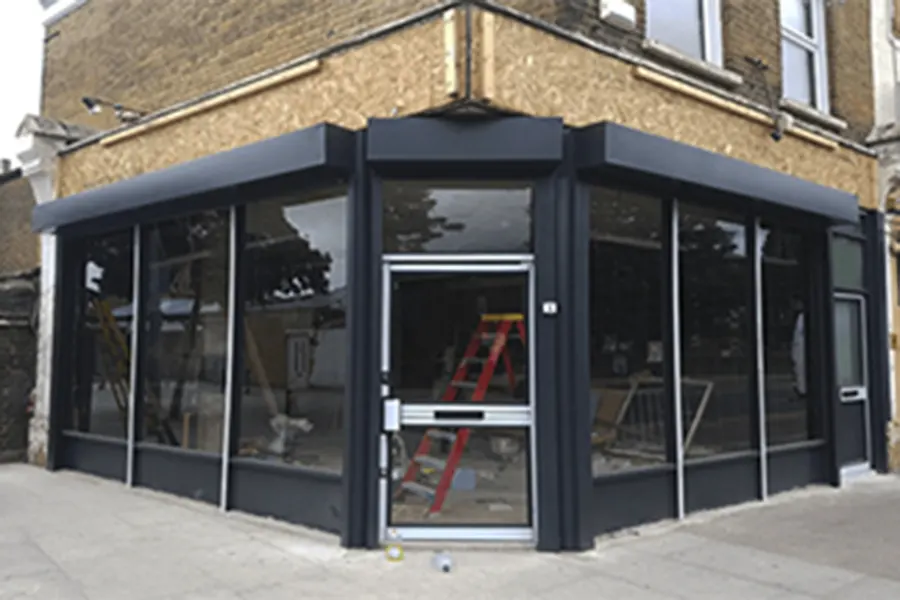 Services commercial (3)